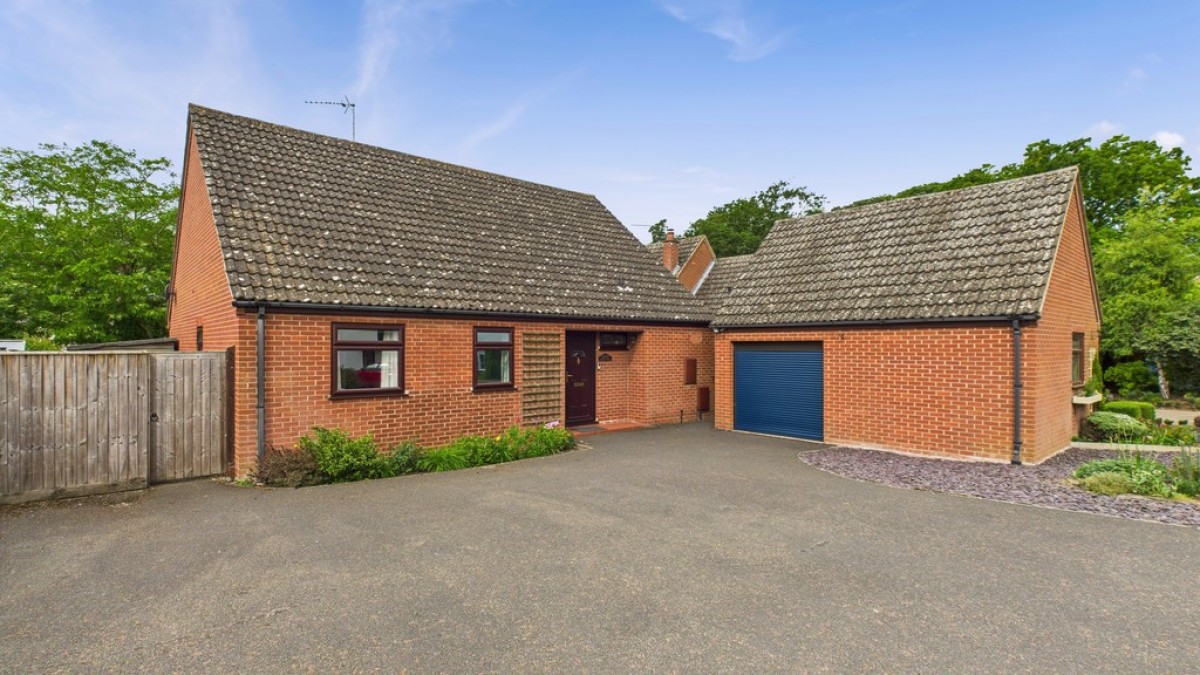 St Andrews Drive, Fornham St Martin, Suffolk