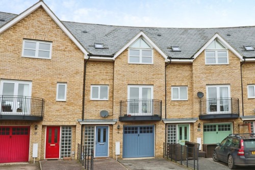 Northern Rose Close, Bury St Edmunds, Suffolk