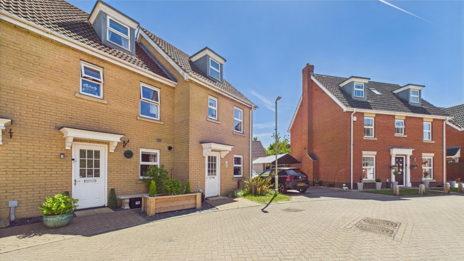 Frenesi Crescent, Bury St Edmunds