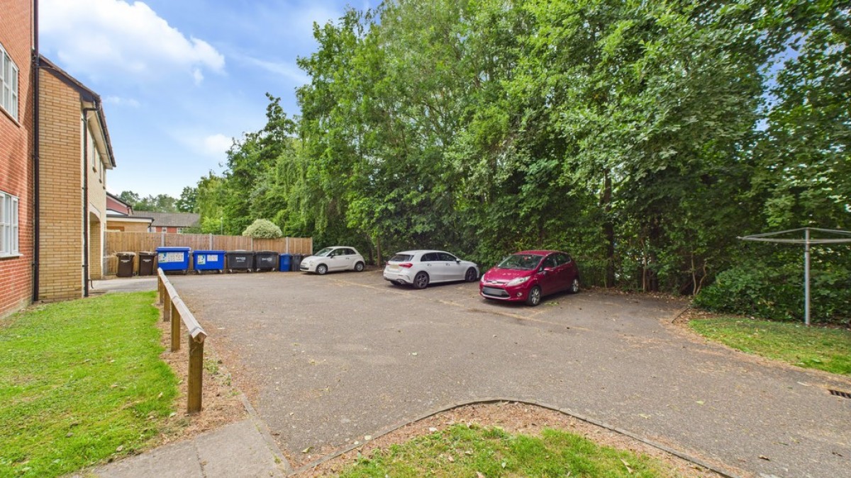 Tannery Drive, Bury St Edmunds