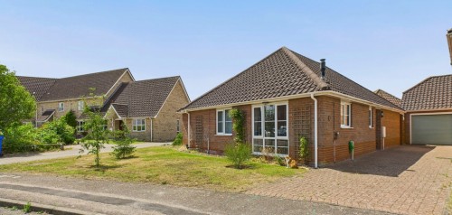 Meadow Way, Barrow, Suffolk