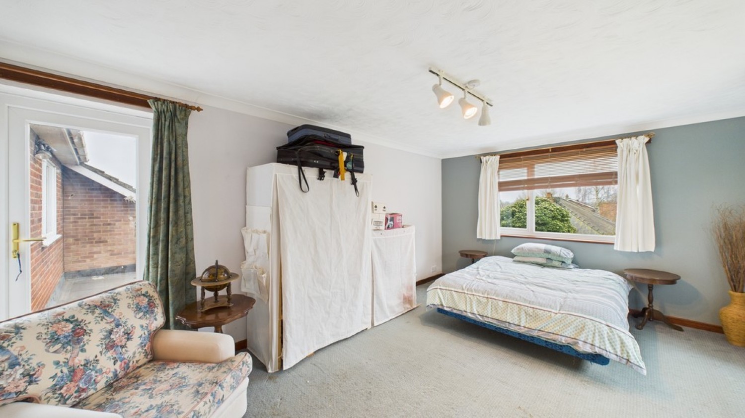 5 bedroom House in Briar Hill, Woolpit, Suffolk