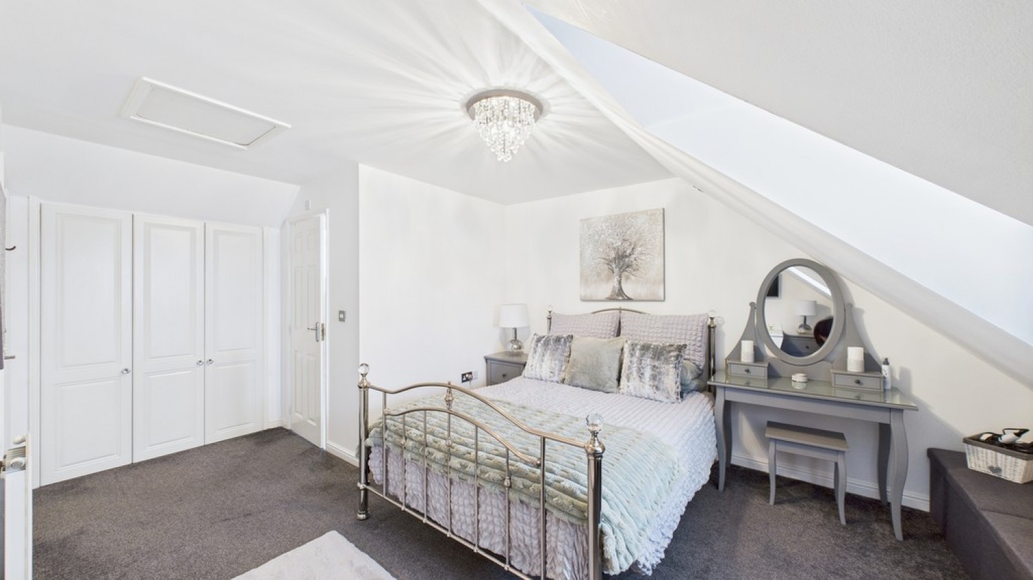 3 bedroom House for Sale Juniper Road, Bury St Edmunds, Suffolk