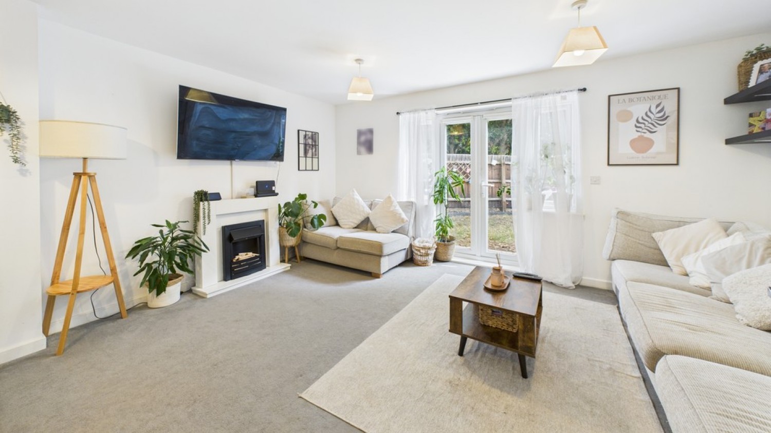 3 bedroom House for Sale Old Dairy Court, Mildenhall, Suffolk