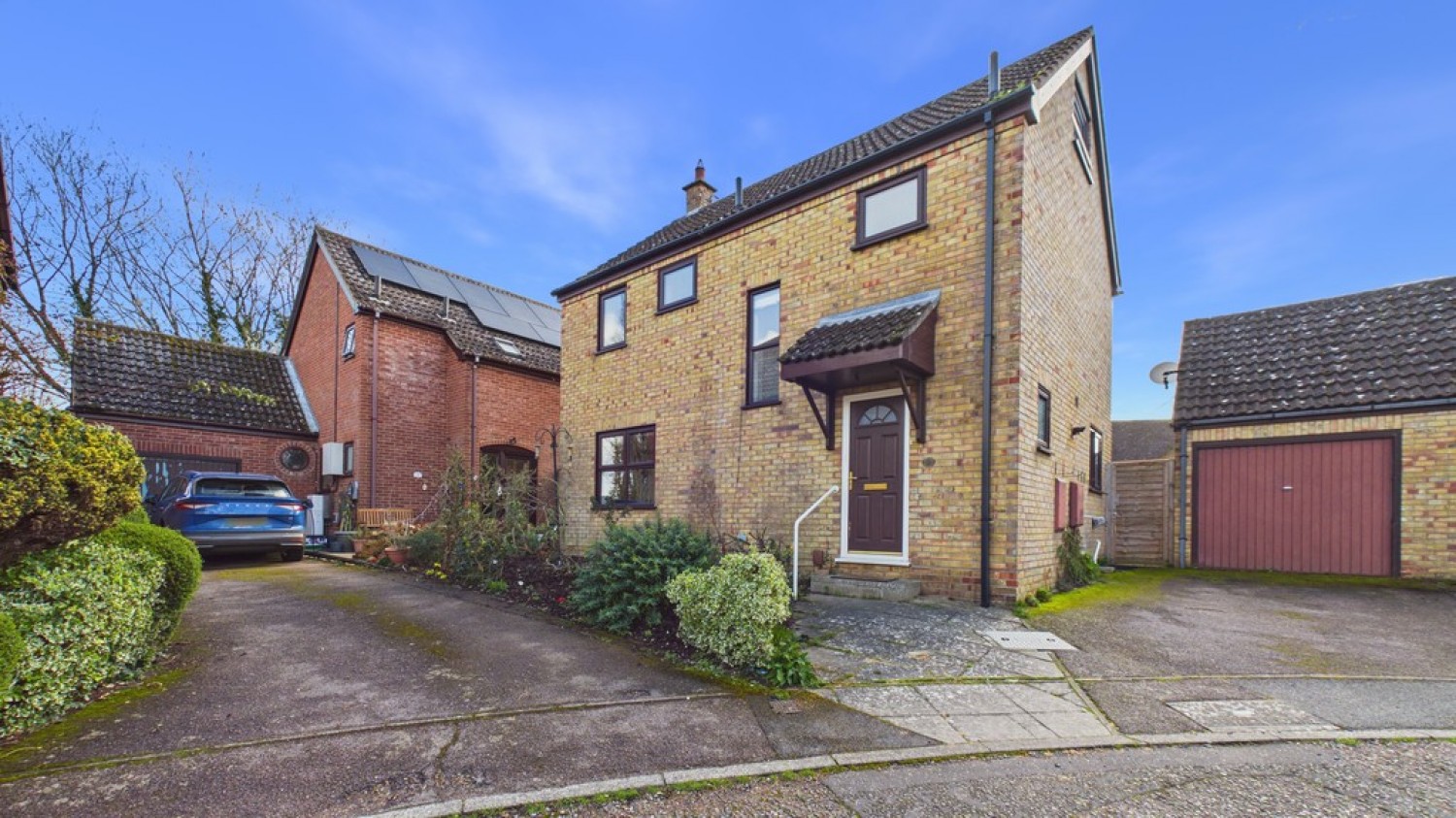 3 bedroom House for Sale Alicia Court, Bury St Edmunds, Suffolk