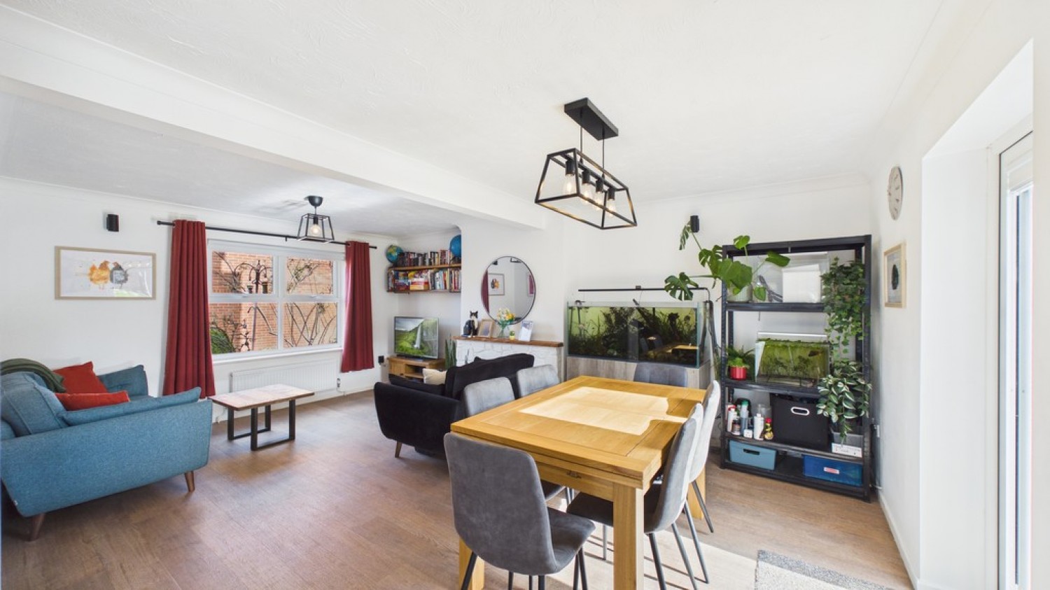 3 bedroom House for Sale Alicia Court, Bury St Edmunds, Suffolk