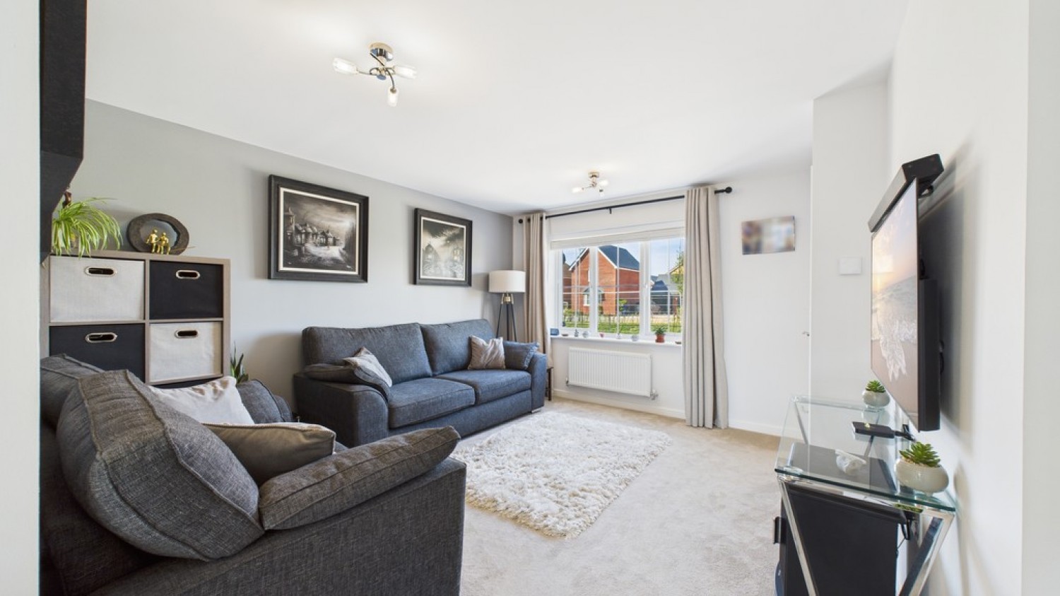 3 bedroom House for Sale Marham Park, Bury St Edmunds, Suffolk