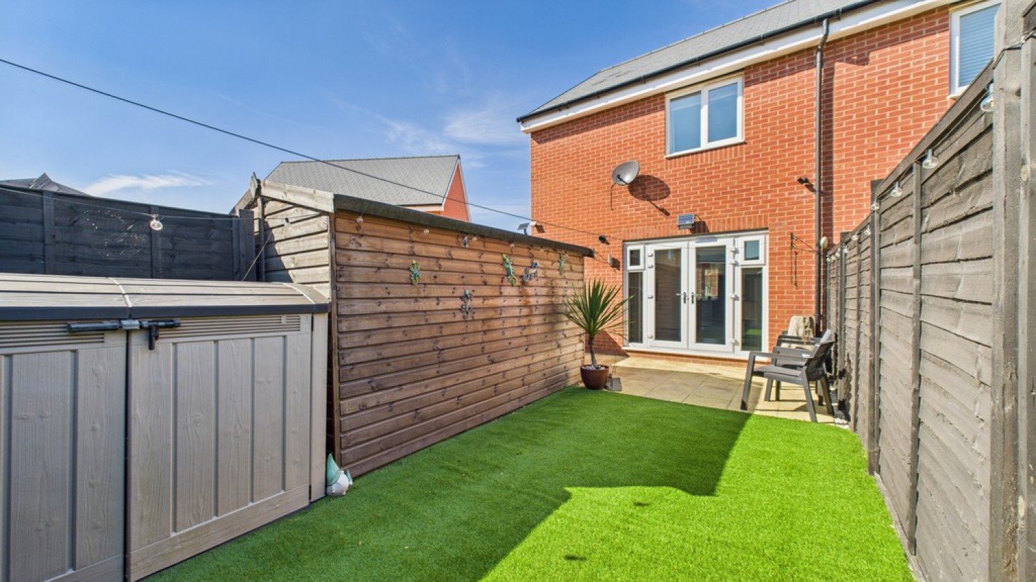 3 bedroom House for Sale Marham Park, Bury St Edmunds, Suffolk