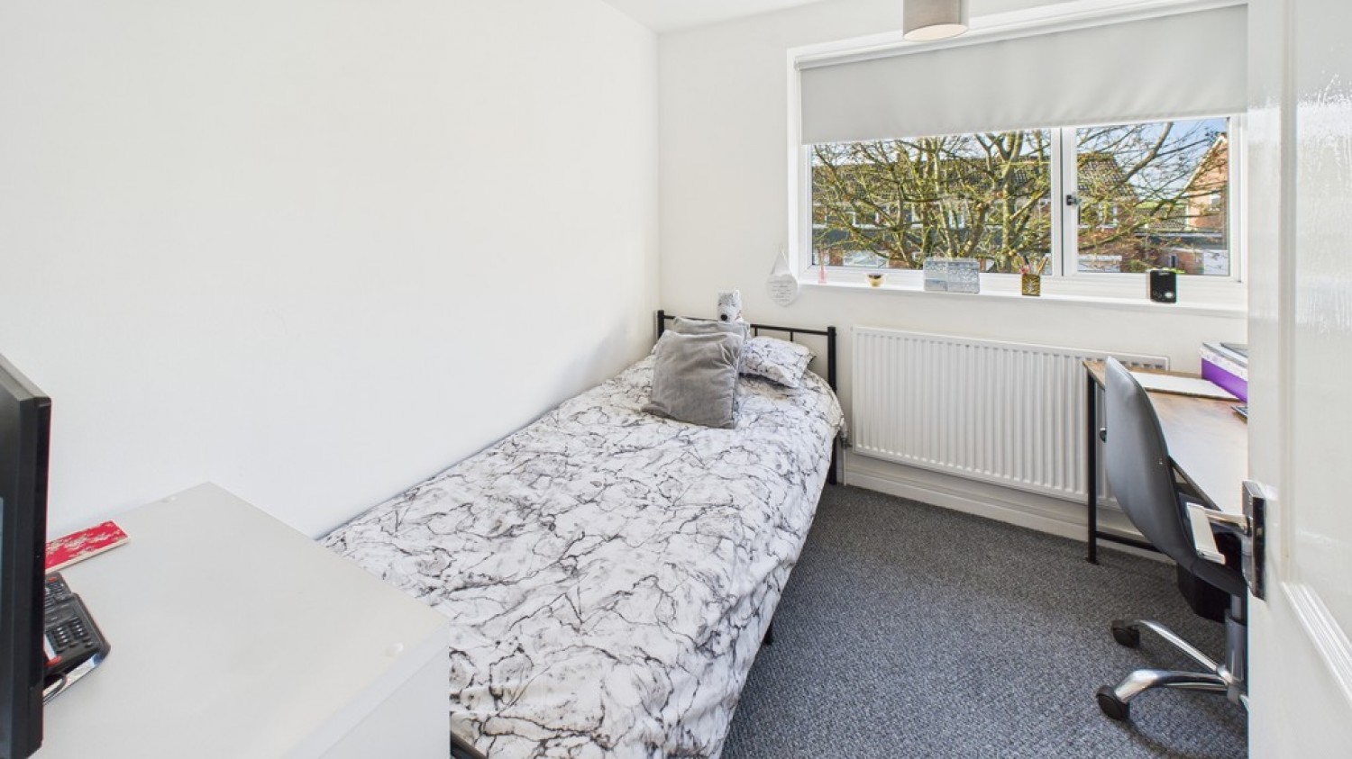 Bronyon Close, Bury St Edmunds