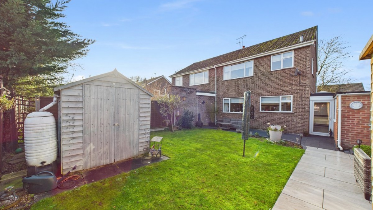 Bronyon Close, Bury St Edmunds