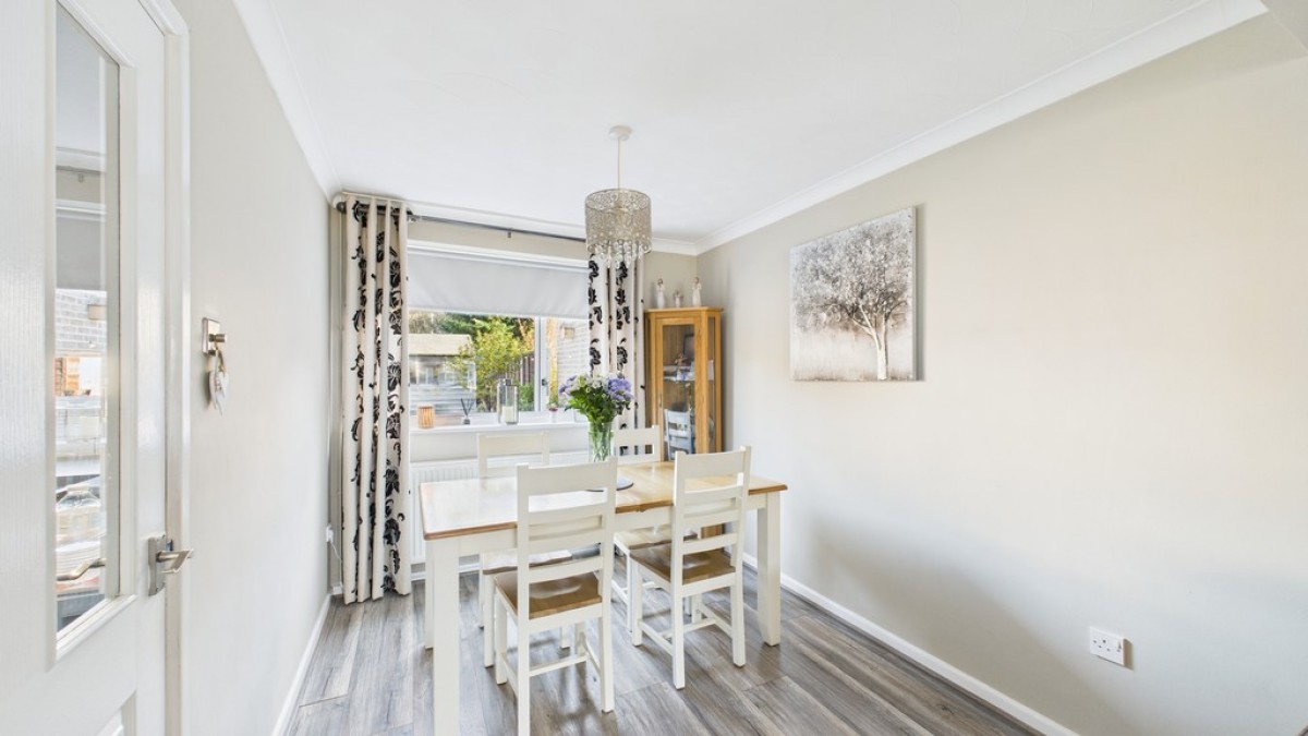 Bronyon Close, Bury St Edmunds