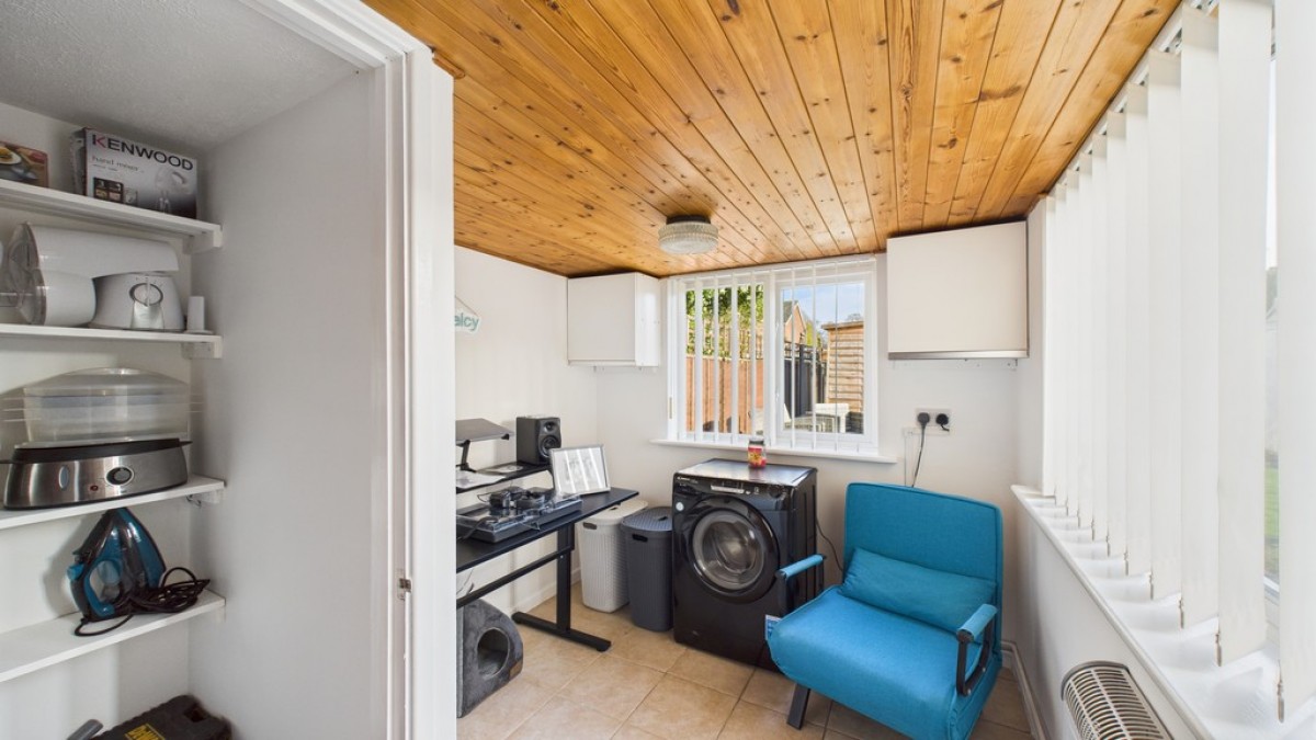 Bronyon Close, Bury St Edmunds