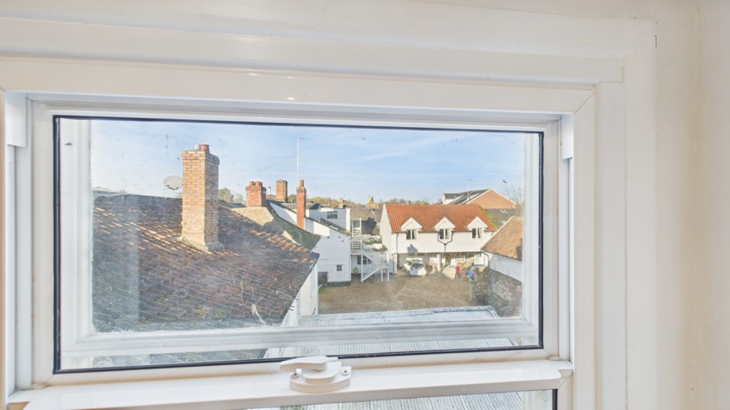 2 bedroom House in Southgate Street, Bury St Edmunds