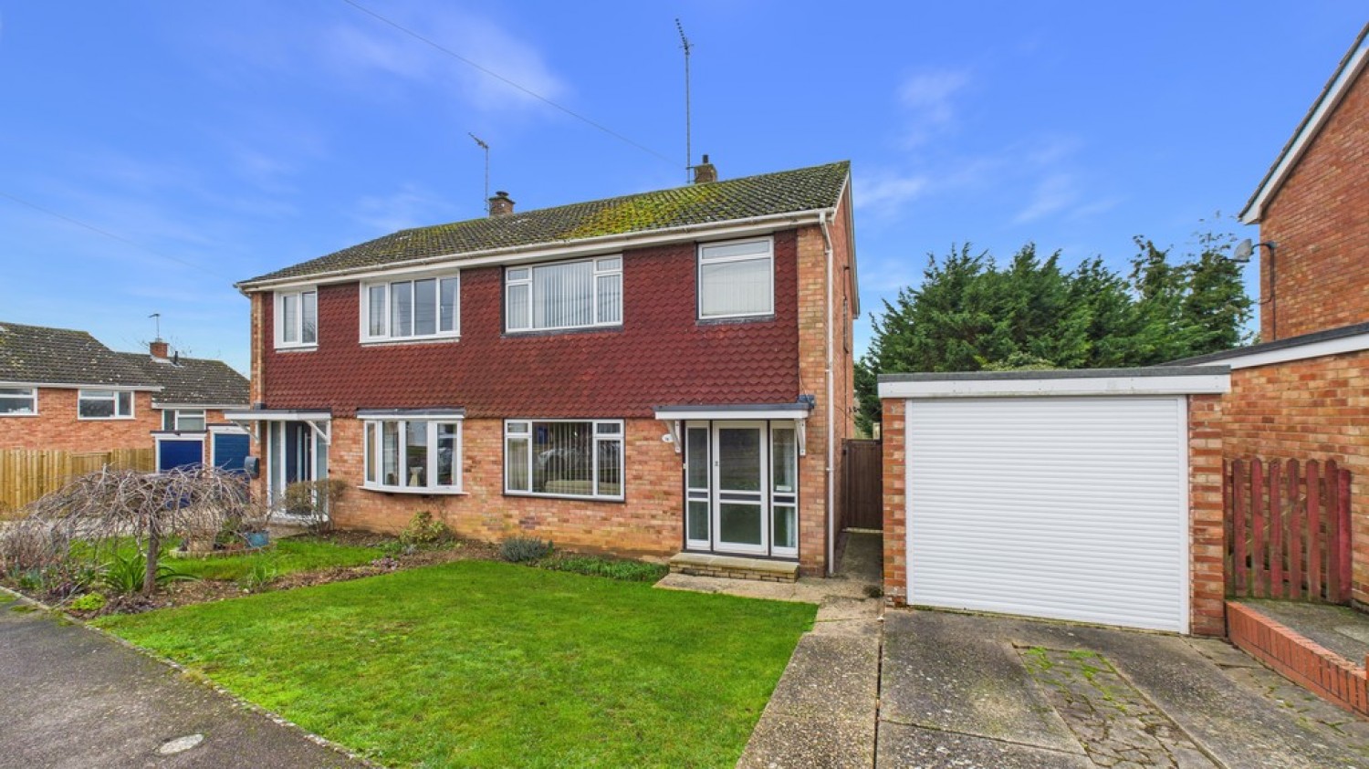 3 bedroom House for Sale Bockhill Road, Bury St Edmunds, Suffolk