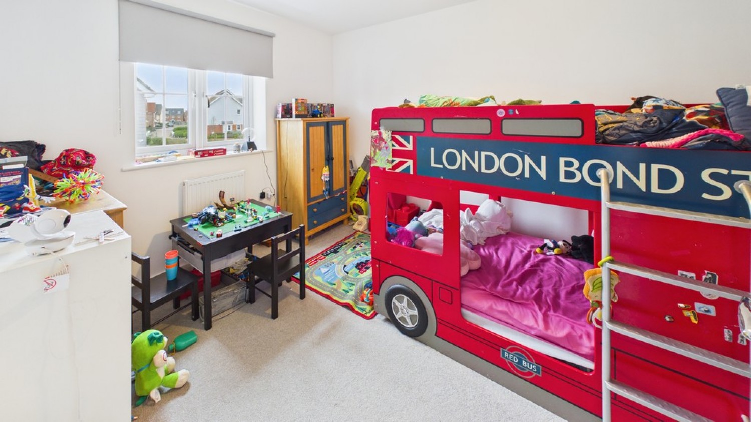 5 bedroom House for Sale Woodburn Drive, Bury St Edmunds, Suffolk