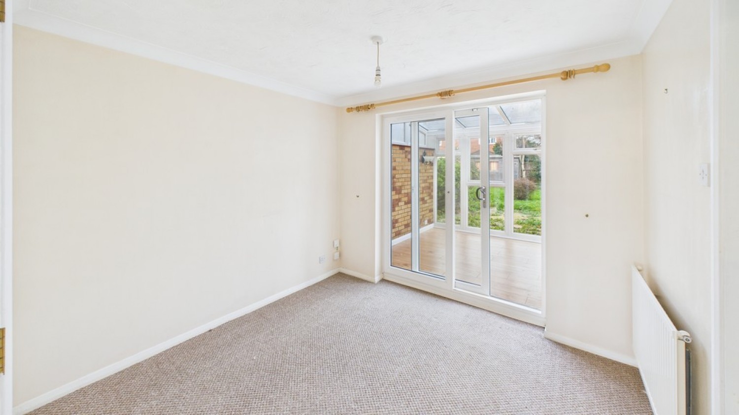 3 bedroom House for Sale Pyes Meadow, Elmswell, Suffolk