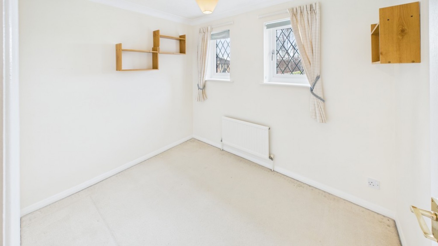 3 bedroom House for Sale Pyes Meadow, Elmswell, Suffolk