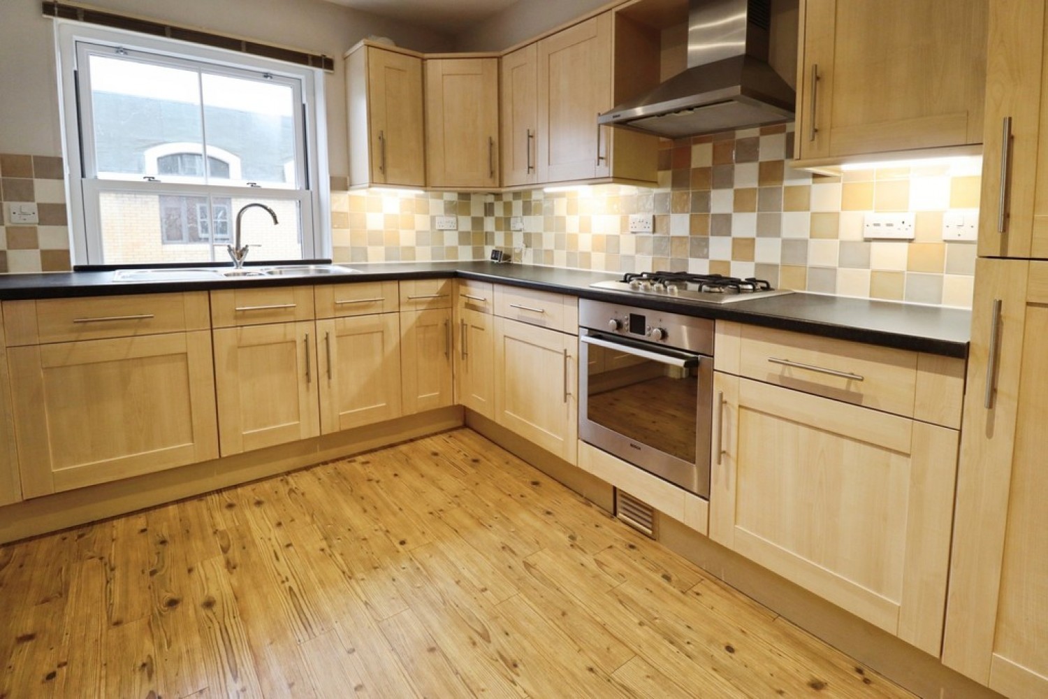 3 bedroom Flat in Kings Mews, Bury St Edmunds