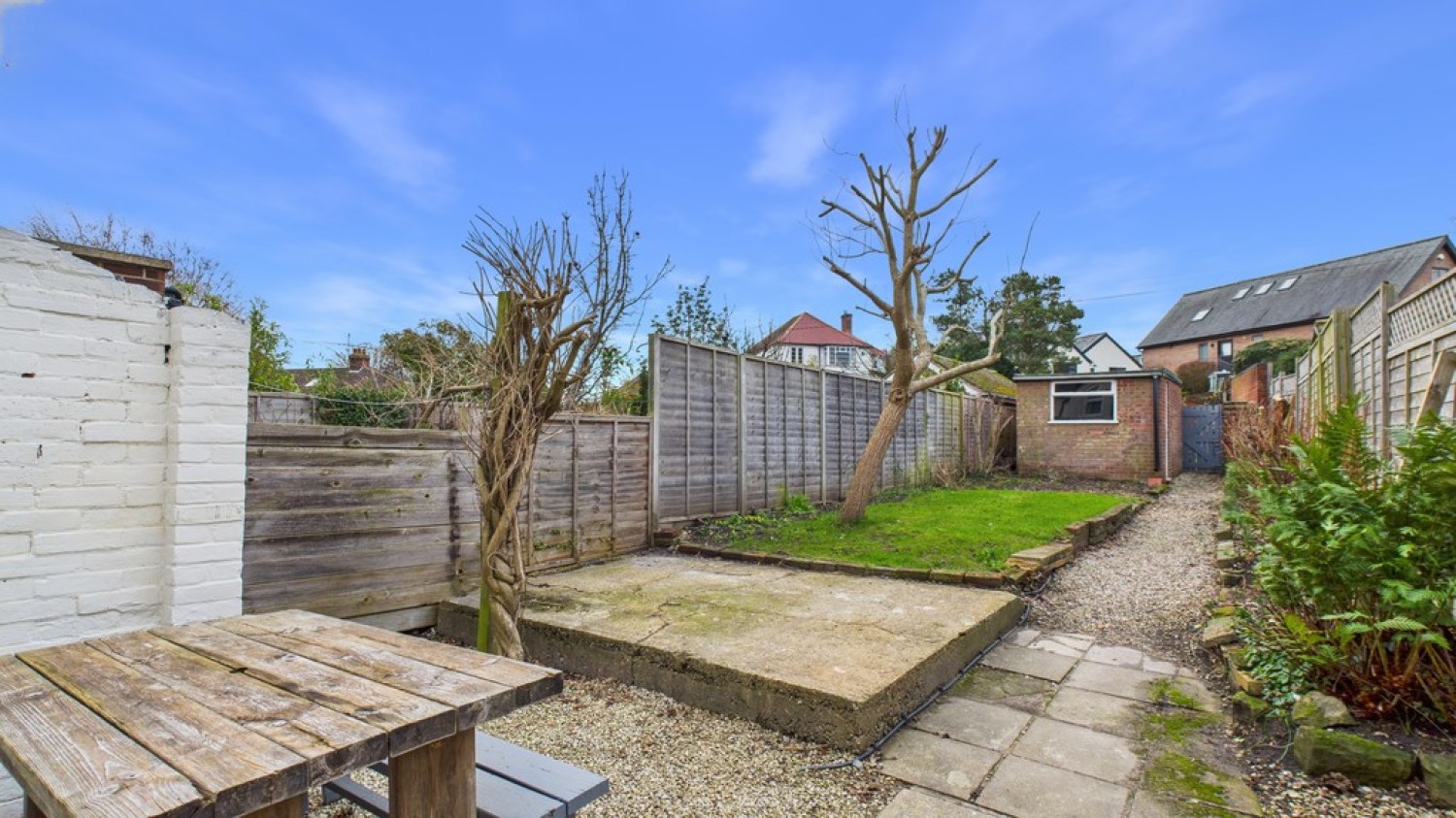 2 bedroom House in Horringer Road NEW LISTING, Bury St Edmunds, Suffolk
