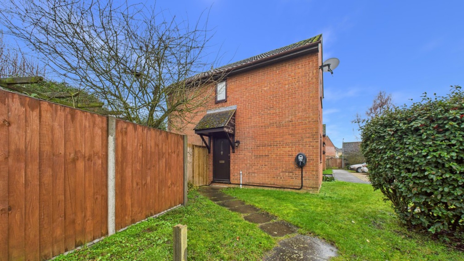 2 bedroom House in Barleyfields, Thurston, Suffolk