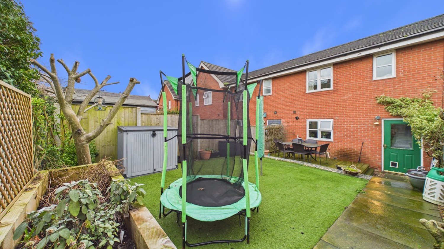 2 bedroom House for Sale Hailes Meadow, Haughley, Suffolk