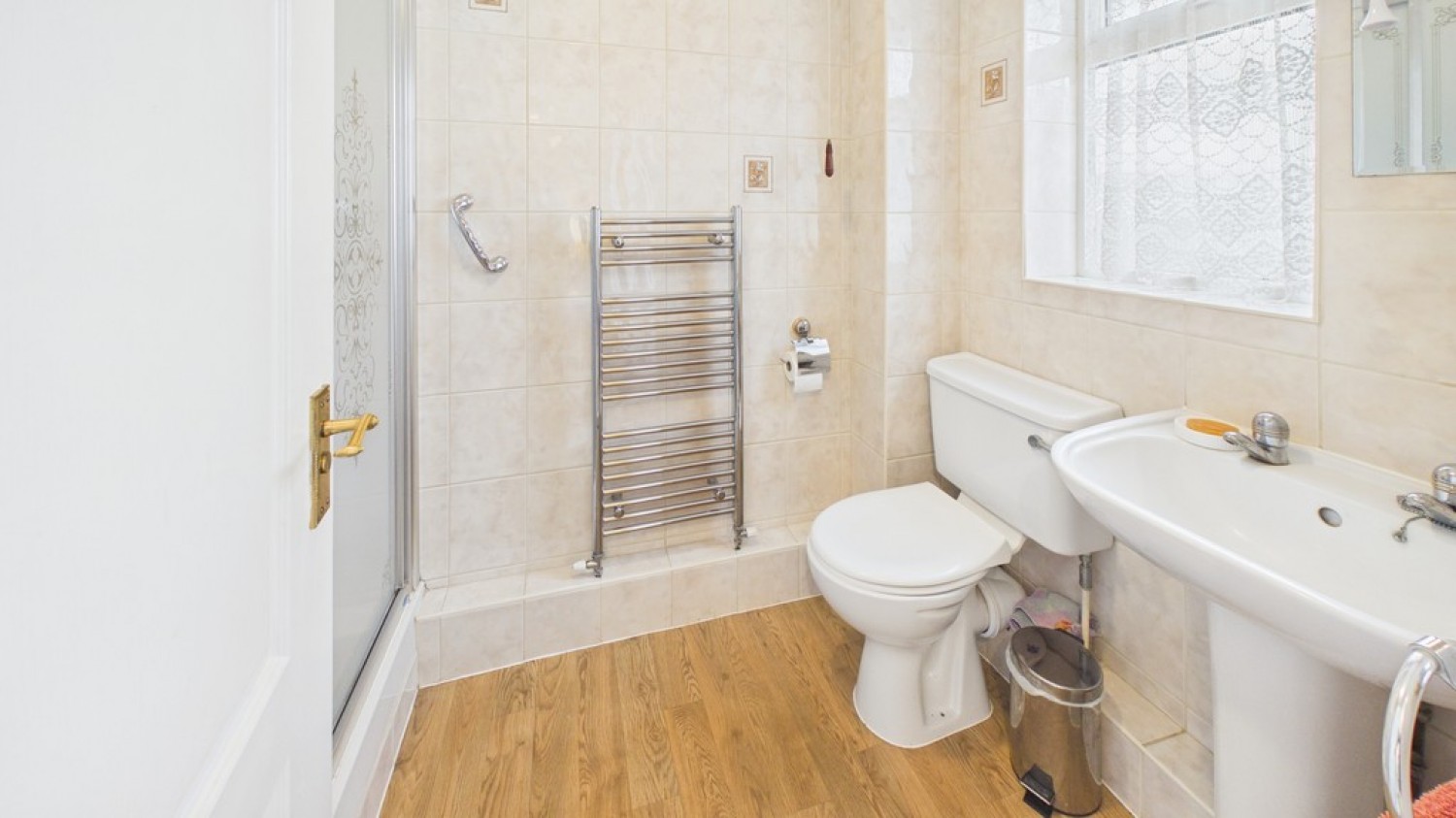 3 bedroom Bungalow for Sale Grosvenor Gardens, Bury St Edmunds, Suffolk