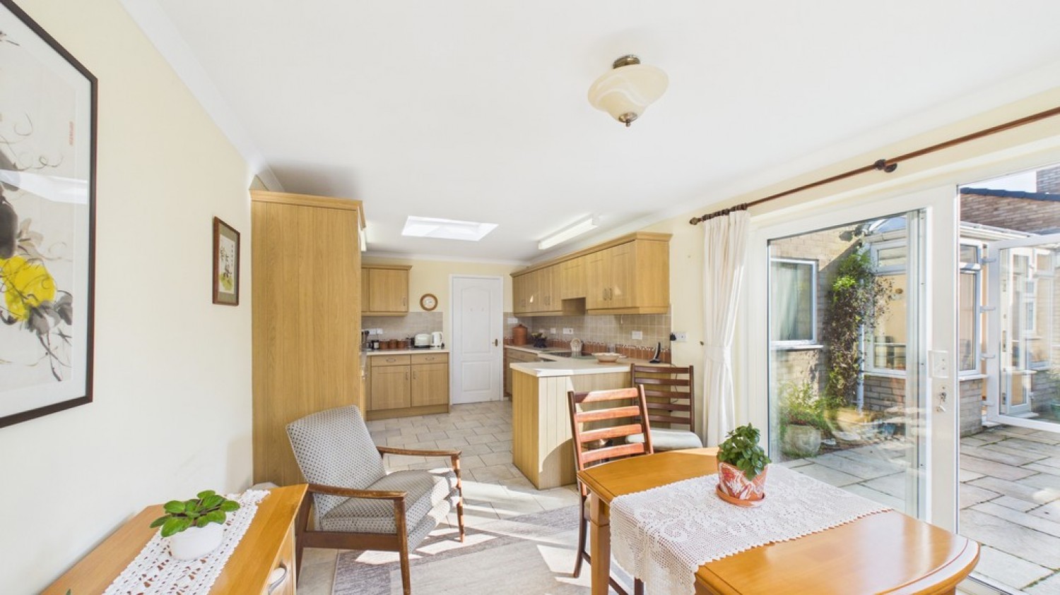 3 bedroom Bungalow for Sale Grosvenor Gardens, Bury St Edmunds, Suffolk