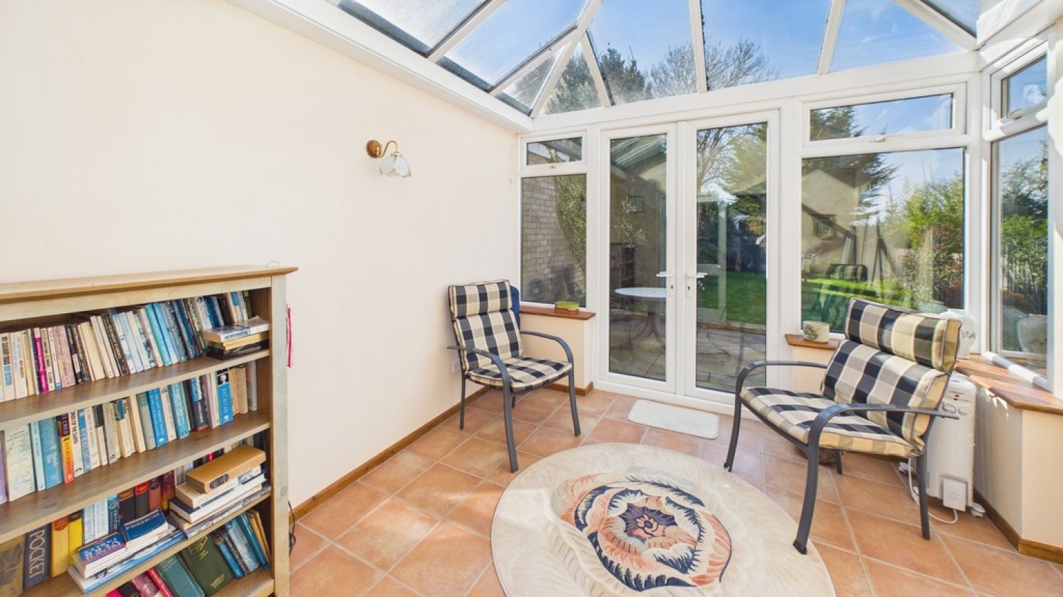 3 bedroom Bungalow for Sale Grosvenor Gardens, Bury St Edmunds, Suffolk