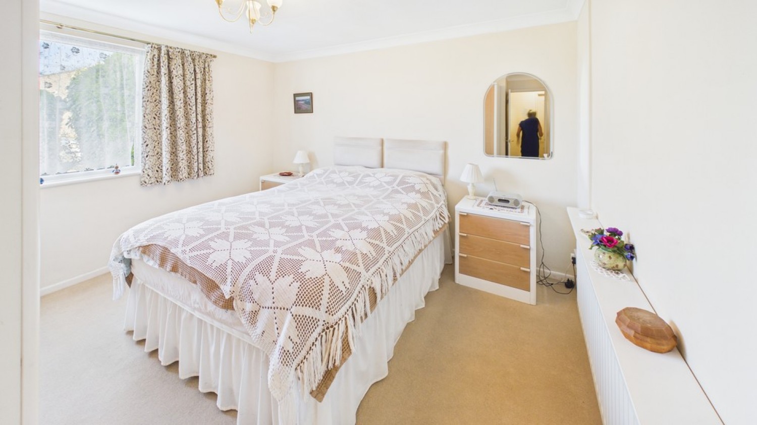 3 bedroom Bungalow for Sale Grosvenor Gardens, Bury St Edmunds, Suffolk