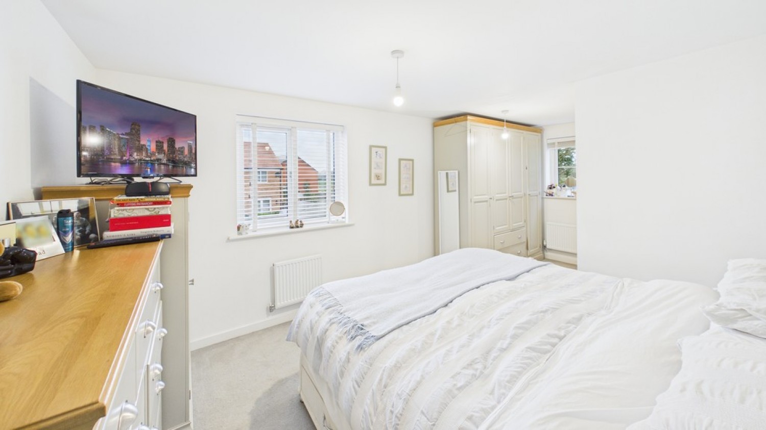 3 bedroom House for Sale Double Road, Thurston, Bury St Edmunds