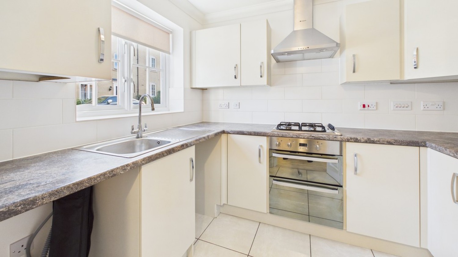 2 bedroom House for Letting East Close, Bury St Edmunds