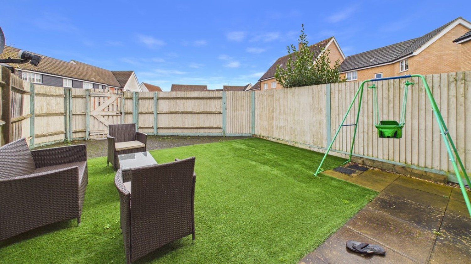 4 bedroom House for Sale Buttercup Walk, Red Lodge, Suffolk