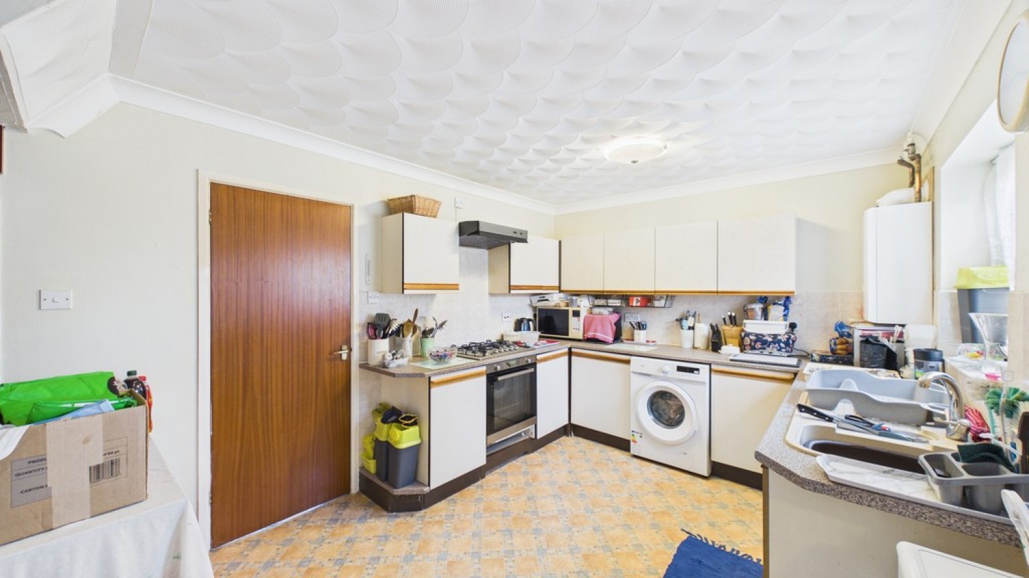 4 bedroom House for Sale Honeysuckle Way, Bury St Edmunds, Suffolk