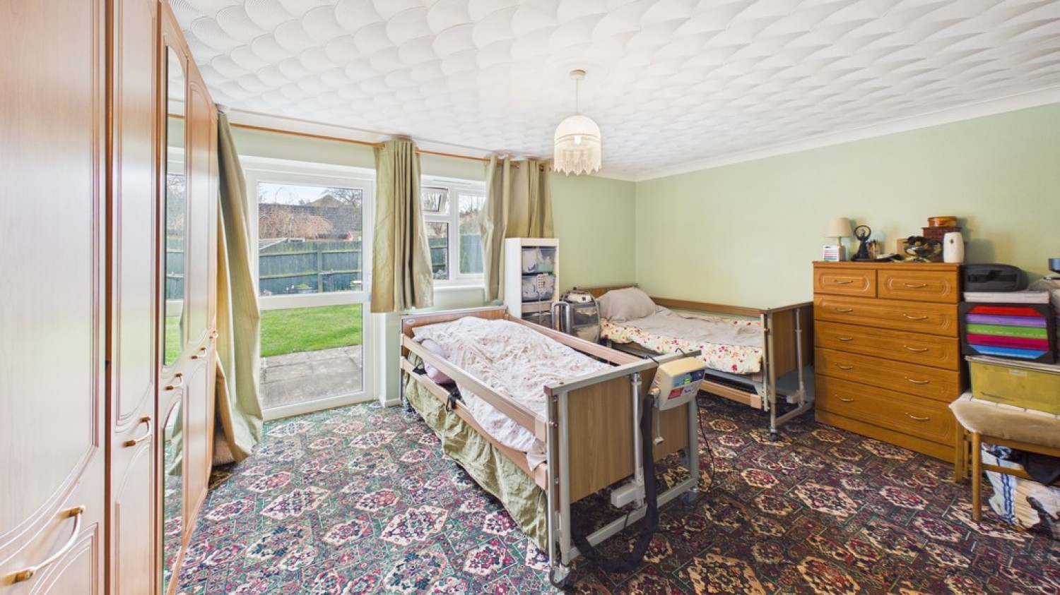 4 bedroom House for Sale Honeysuckle Way, Bury St Edmunds, Suffolk