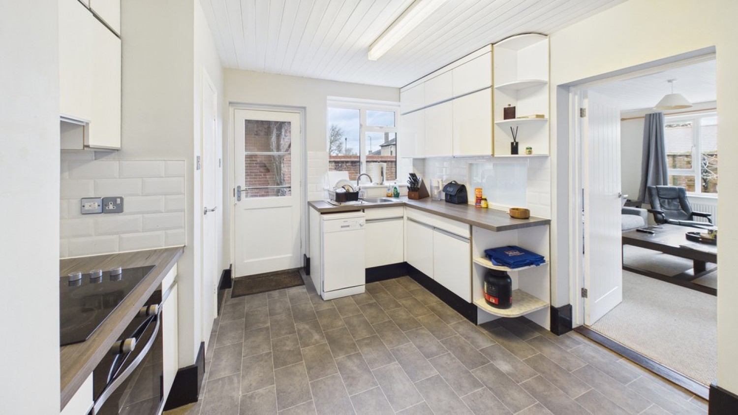 2 bedroom Bungalow for Sale Kings Road, Bury St Edmunds, Suffolk