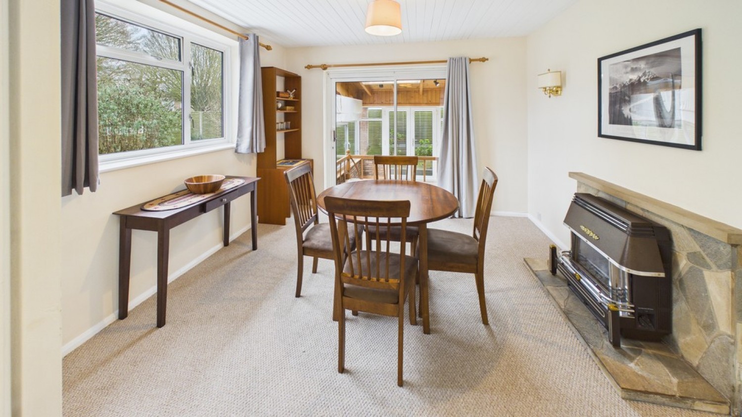 2 bedroom Bungalow for Sale Kings Road, Bury St Edmunds, Suffolk