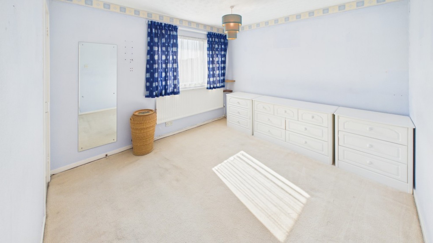 3 bedroom House for Sale Mayfield Road, Bury St Edmunds, Suffolk