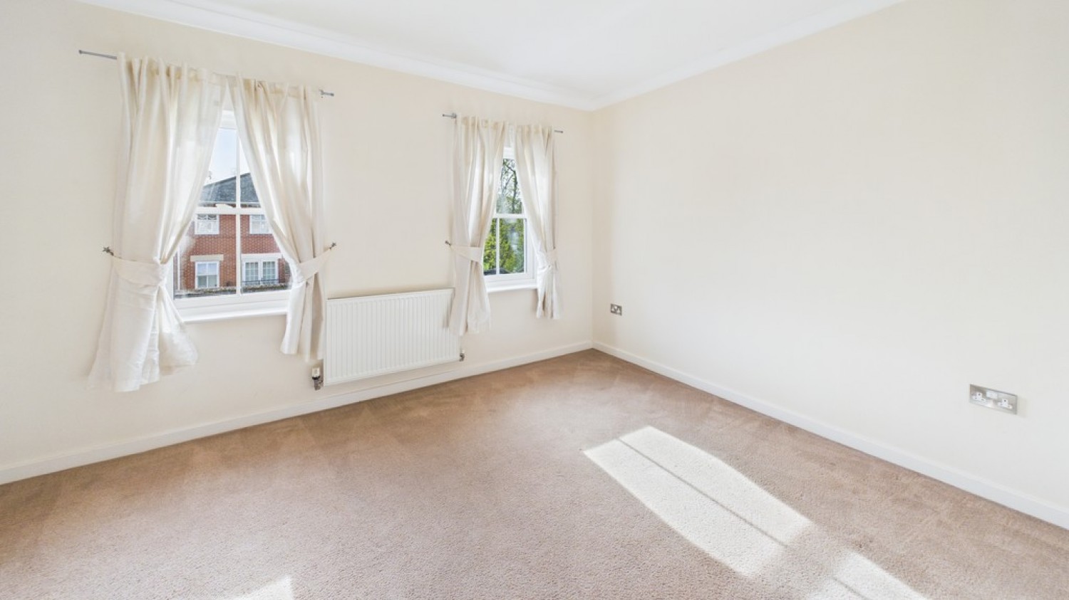 4 bedroom House for Sale Stephenson Place, Bury St Edmunds