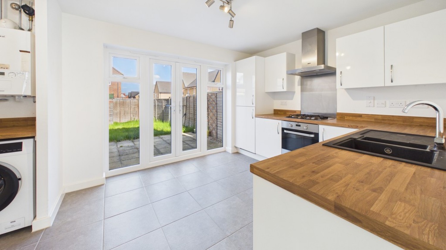 2 bedroom House for Sale Barwick Avenue, Bury St Edmunds, Suffolk