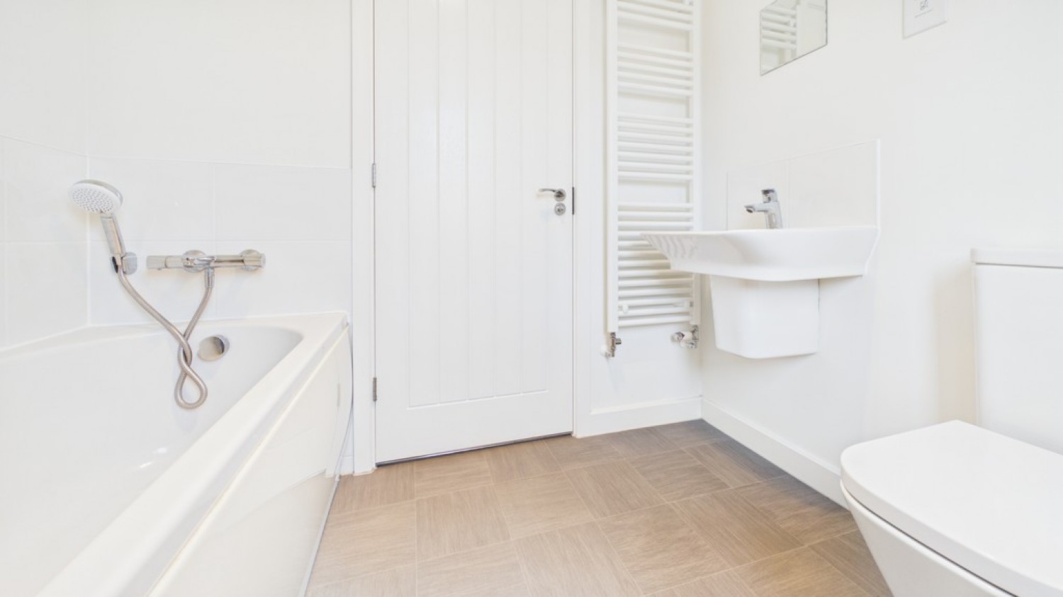 2 bedroom House for Sale Barwick Avenue, Bury St Edmunds, Suffolk