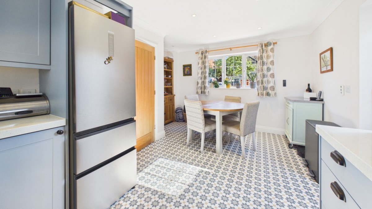 Avenue Approach, Bury St Edmunds, Suffolk