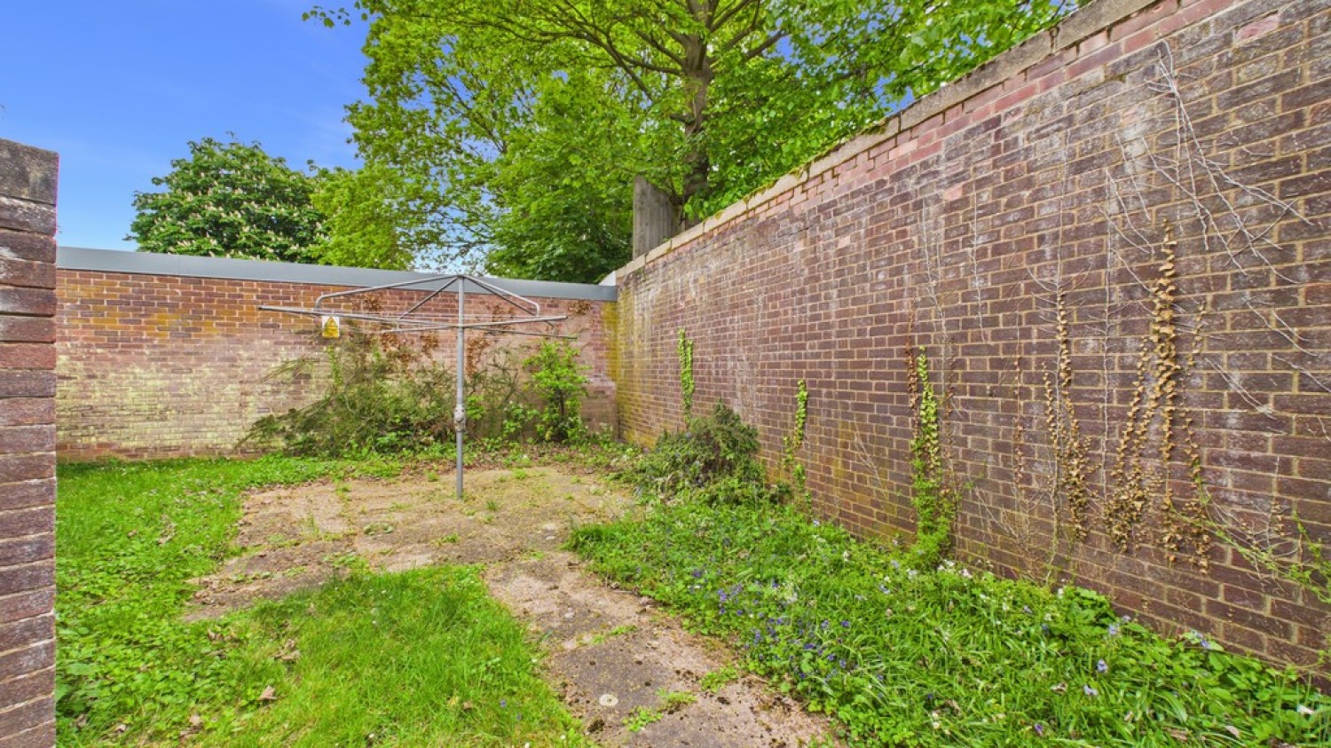 1 bedroom Flat for Sale Eastgate Street, Bury St Edmunds, Suffolk
