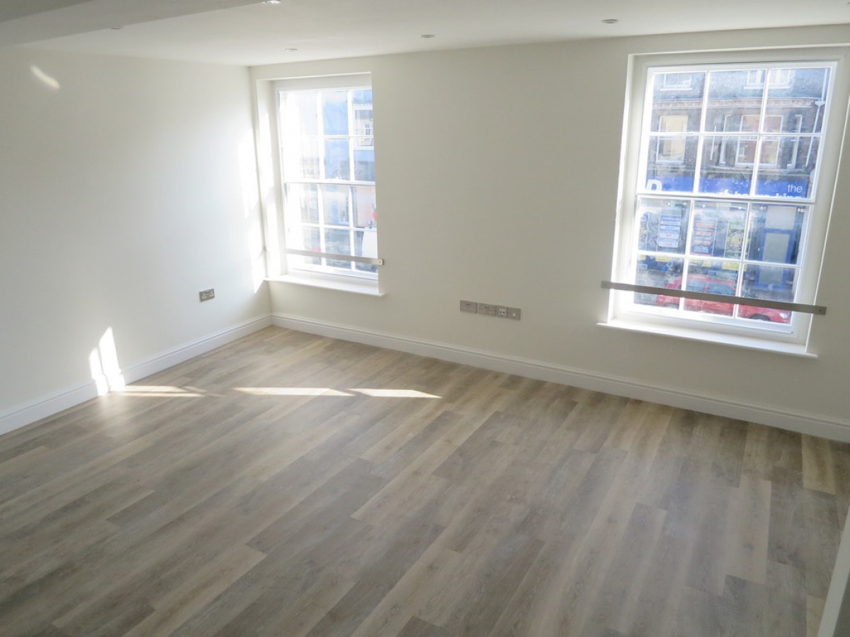 Flat 1, 88 High Street, Newmarket, CB8 8JX