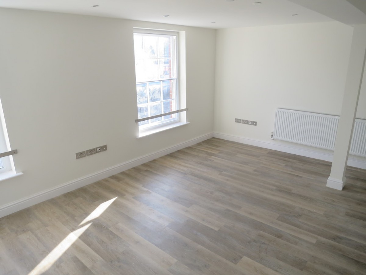 Flat 1, 88 High Street, Newmarket, CB8 8JX