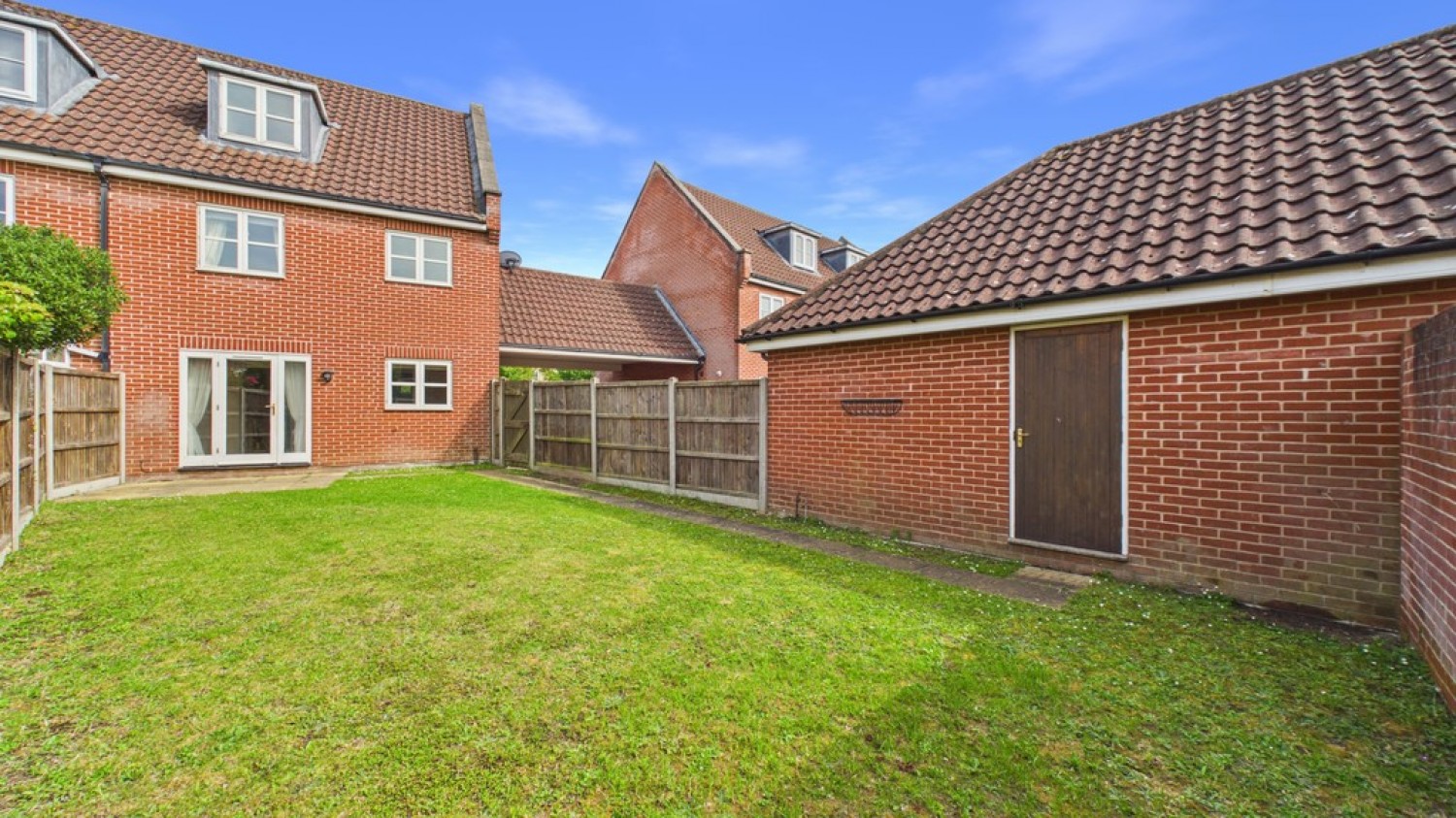 3 bedroom House for Sale Daisy Avenue, Bury St Edmunds