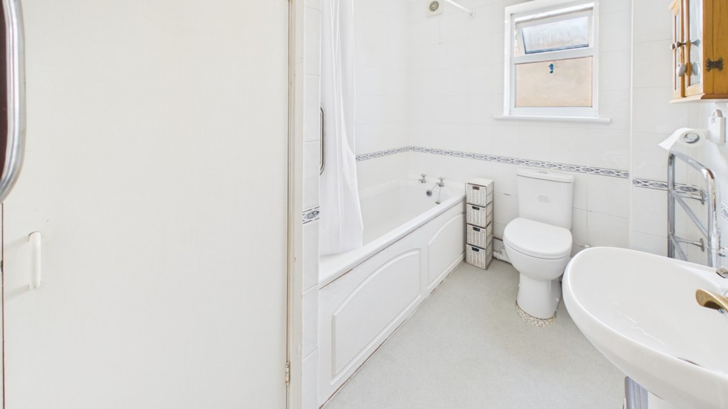 4 bedroom House for Sale Whitby Road, Bury St Edmunds, Suffolk