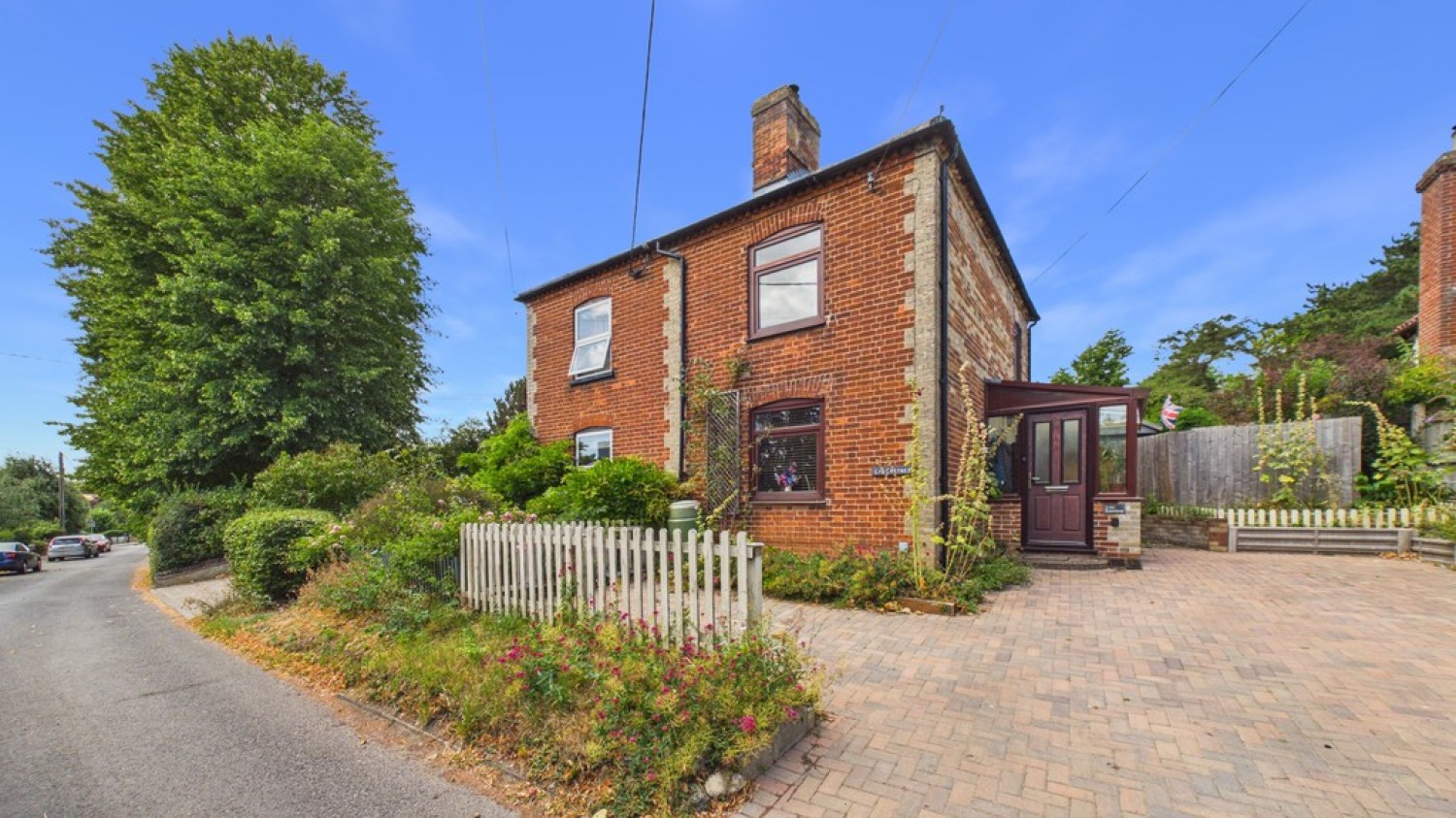 2 bedroom House for Sale High Street, Rattlesden, Suffolk