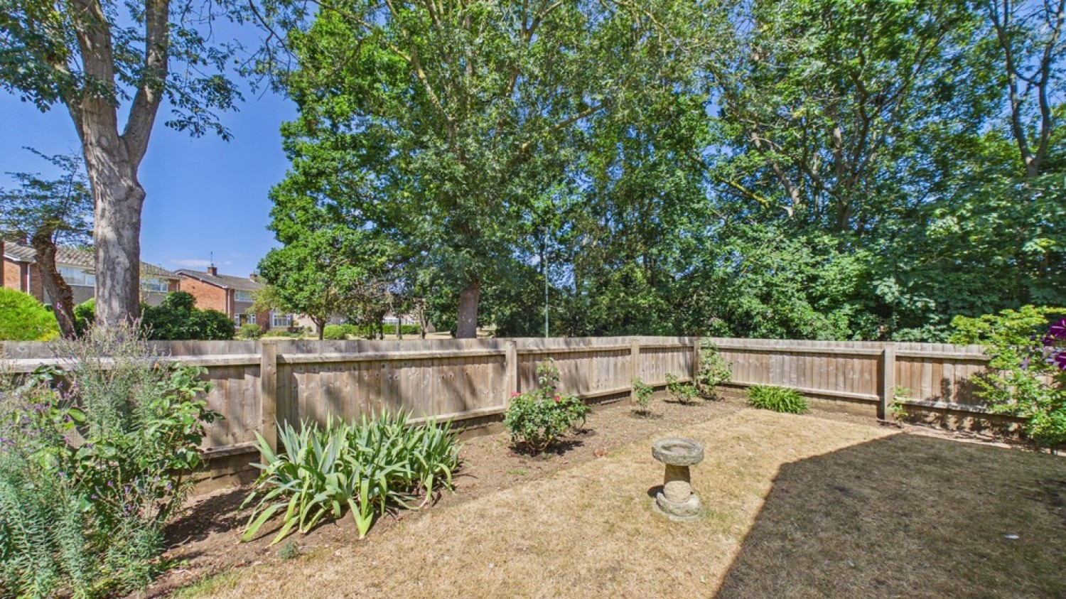 3 bedroom Bungalow for Sale Dorchester Road, Bury St Edmunds, Suffolk