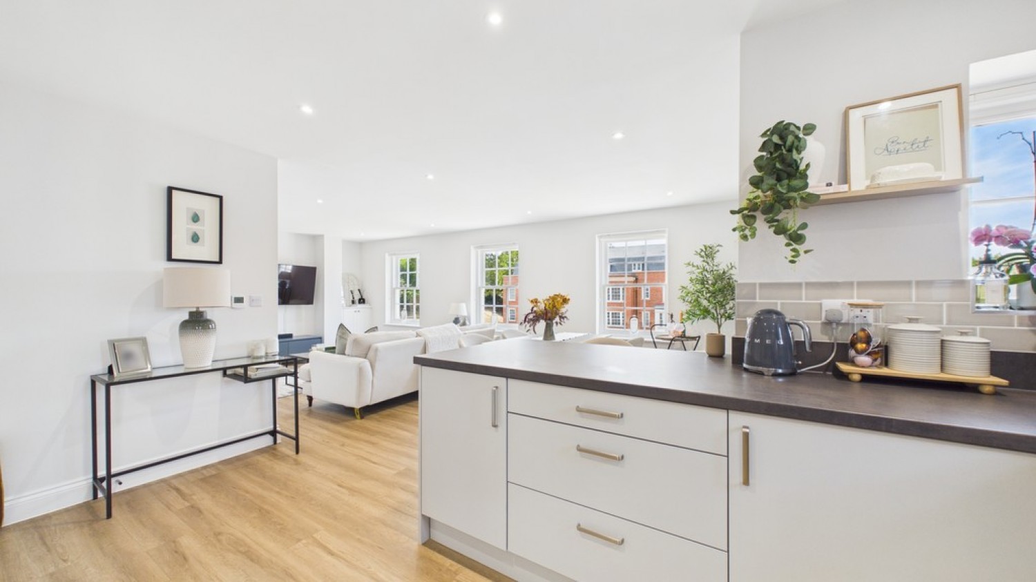 2 bedroom Flat for Sale Abbots Gate, Bury St Edmunds, Suffolk