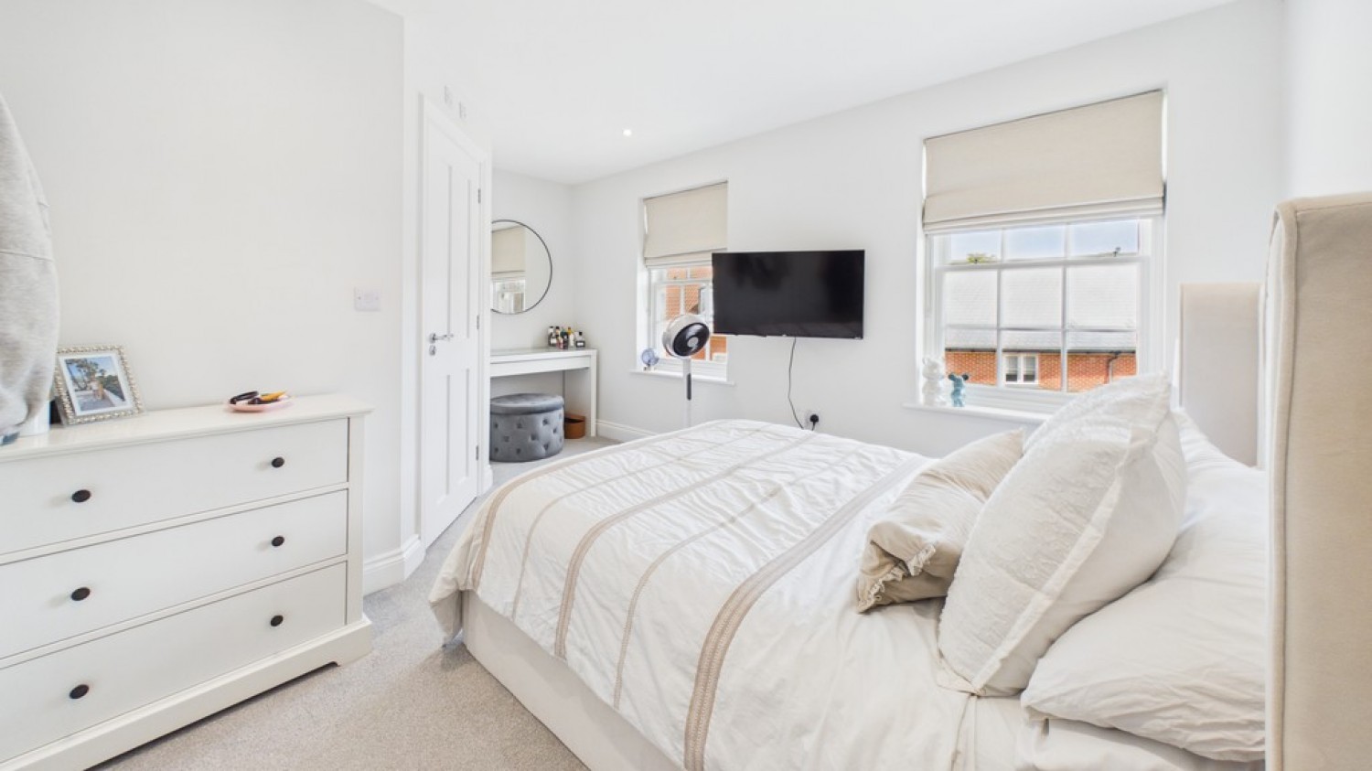 2 bedroom Flat for Sale Abbots Gate, Bury St Edmunds, Suffolk